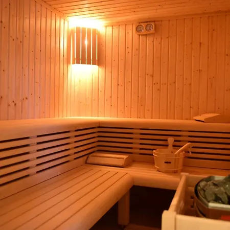 Jasmin فيلة بوسيدارجي