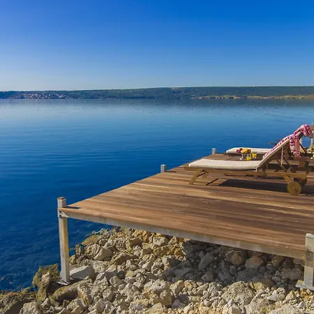 فيلة Jasmin بوسيدارجي