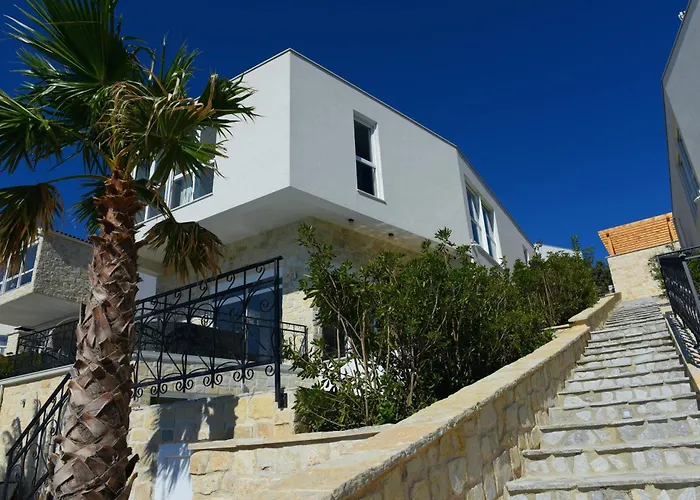 Jasmin Поседарье